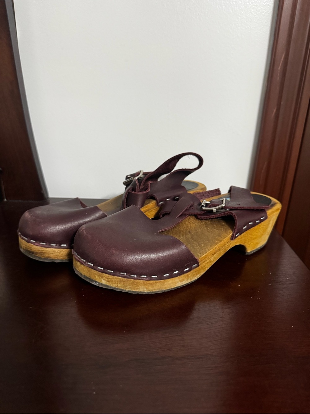 Womens clogs size 36